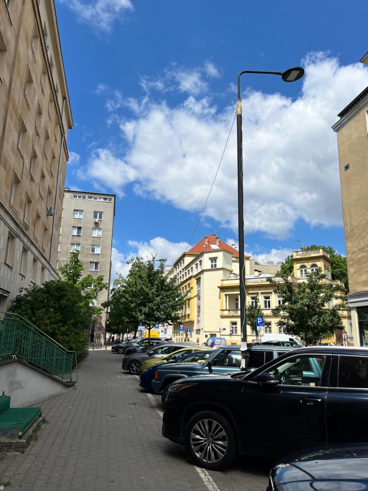 Apartment Koszykowa 3 *